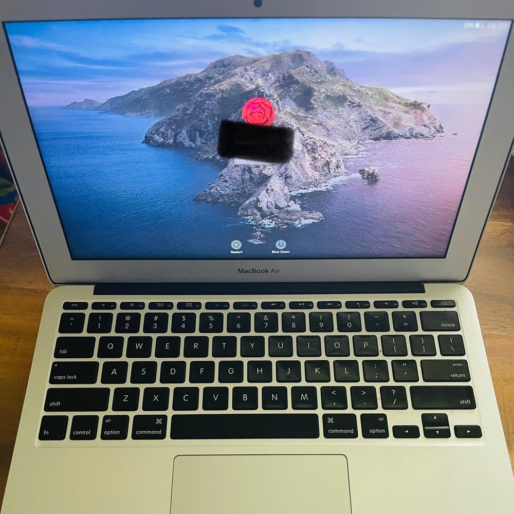 MacBook 💻 Air 11-inch